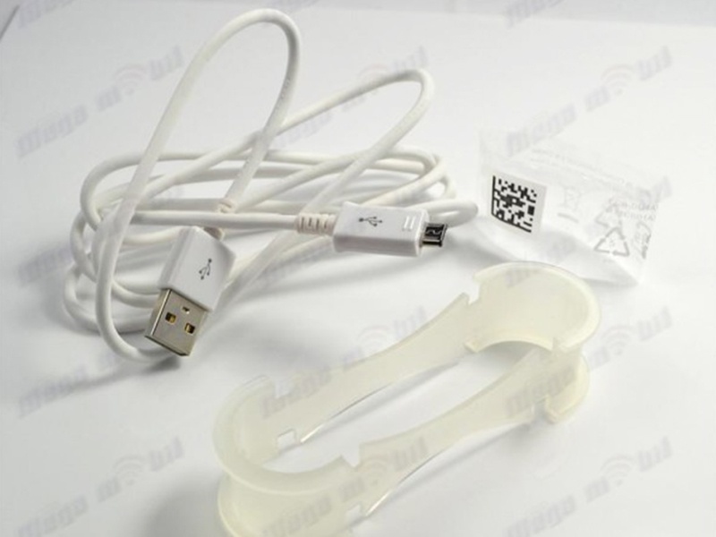 USB кабел за Samsung S6/S7/Edge во бела боја