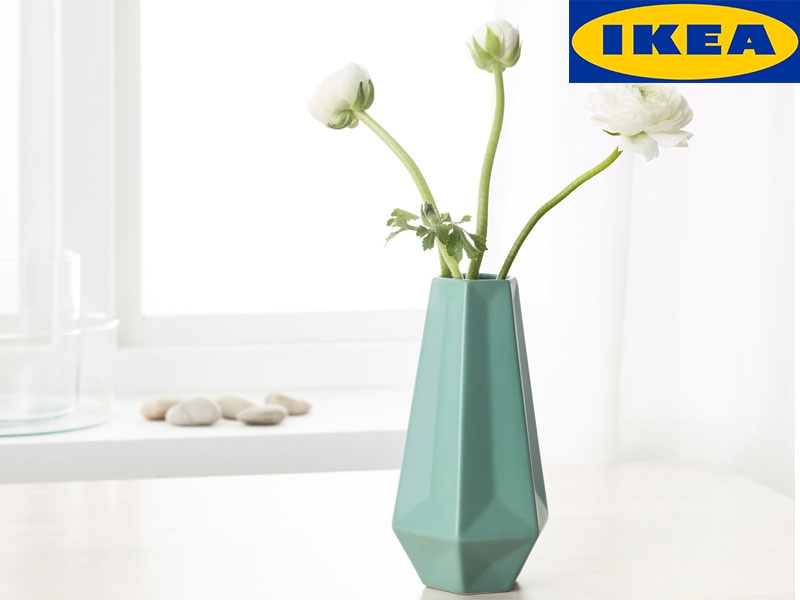 Три прекрасни декоративни вазни во тиркизна боја - модел LIVSLANG / Шифра на производот: 303.439.40