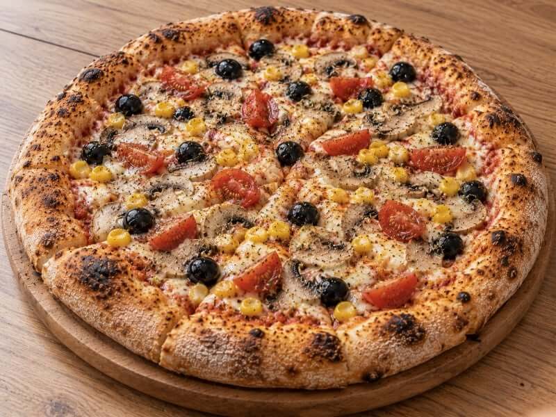 До 21% попуст на пица Вегетаријанска во Amici Pizza – преземи БЕСПЛАТЕН купон!